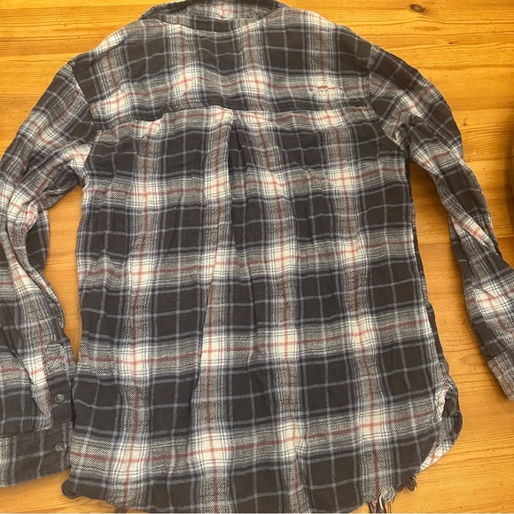 America Eagle Outfitters  Plaid Lace-Up Shirt Distressed frayed oversized fit M - Picture 8 of 8